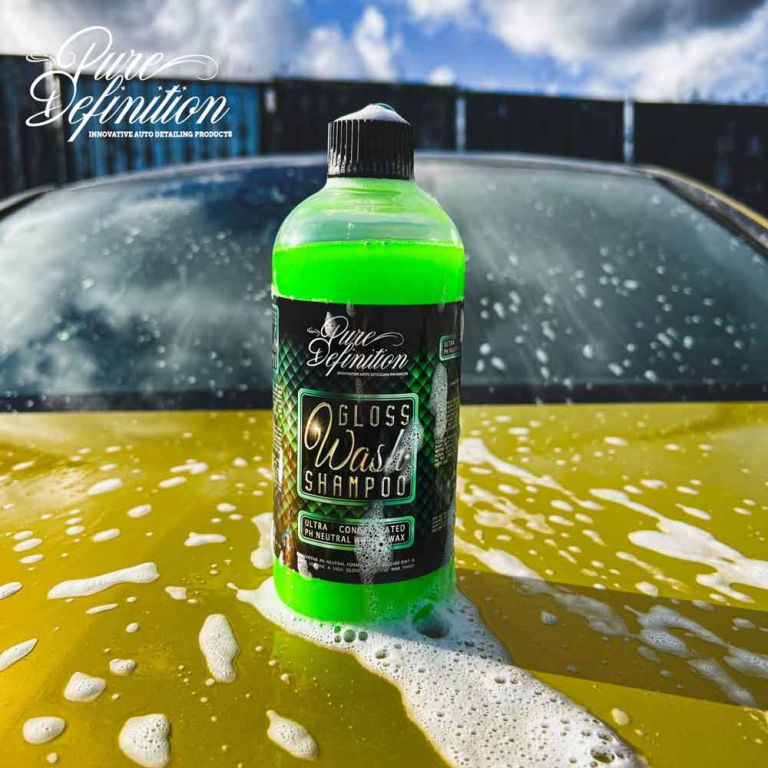 500ml gloss wash shampoo bottle on yellow car bonnet